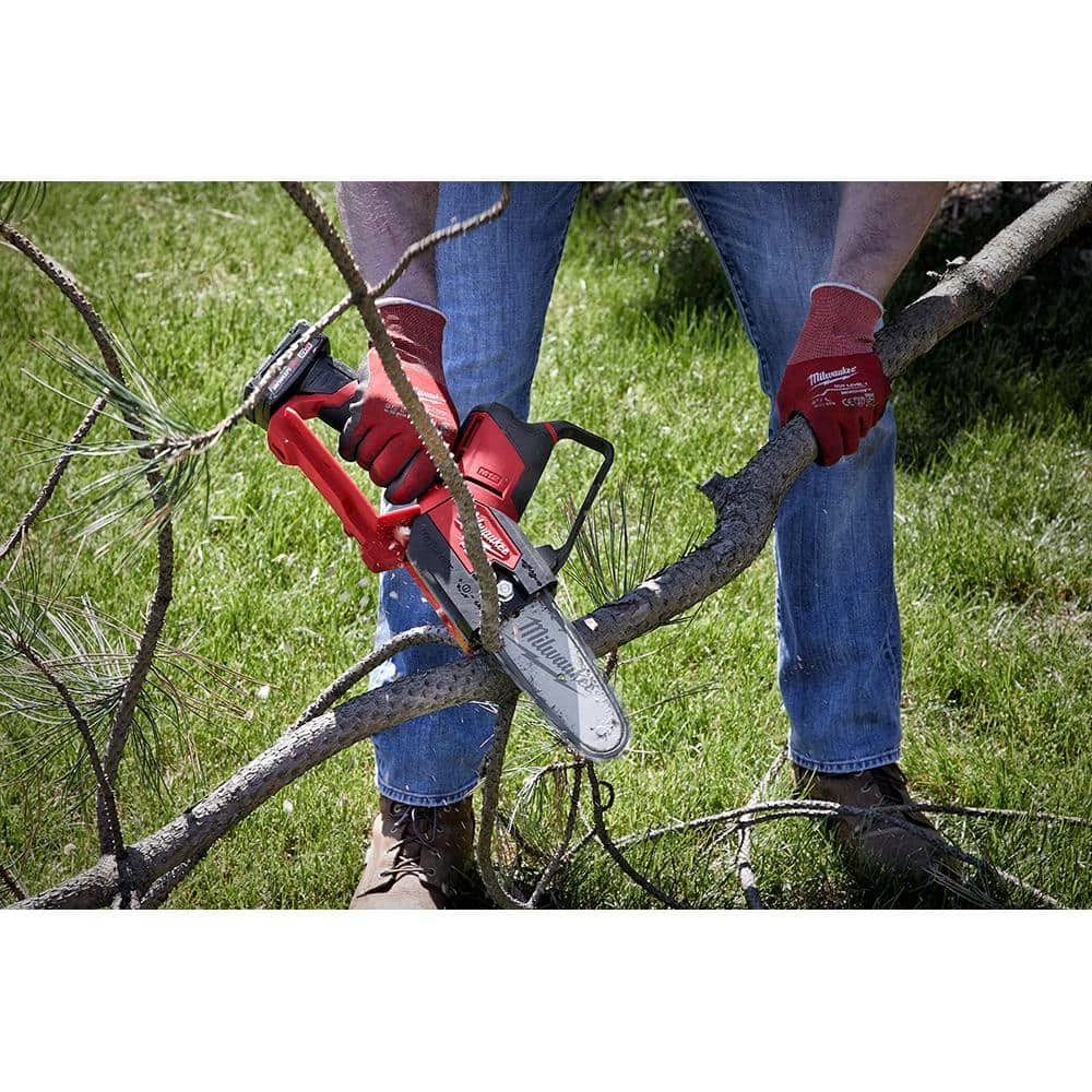 Best reviews of ⌛ Milwaukee M12 FUEL 12-Volt Lithium-Ion Brushless Cordless 6 in. HATCHET Chainsaw Kit w/4.0 Ah Battery, Charger & Replacement Chain ✔️ - Image 11