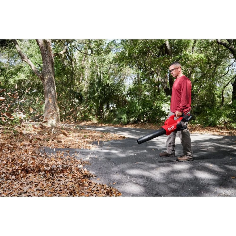 Top 10 π€© Milwaukee M18 FUEL Dual Battery 145 MPH 600 CFM 18V Lithium-Ion Brushless Cordless Handheld Blower with M18 FUEL Hedge Trimmer β - Image 10